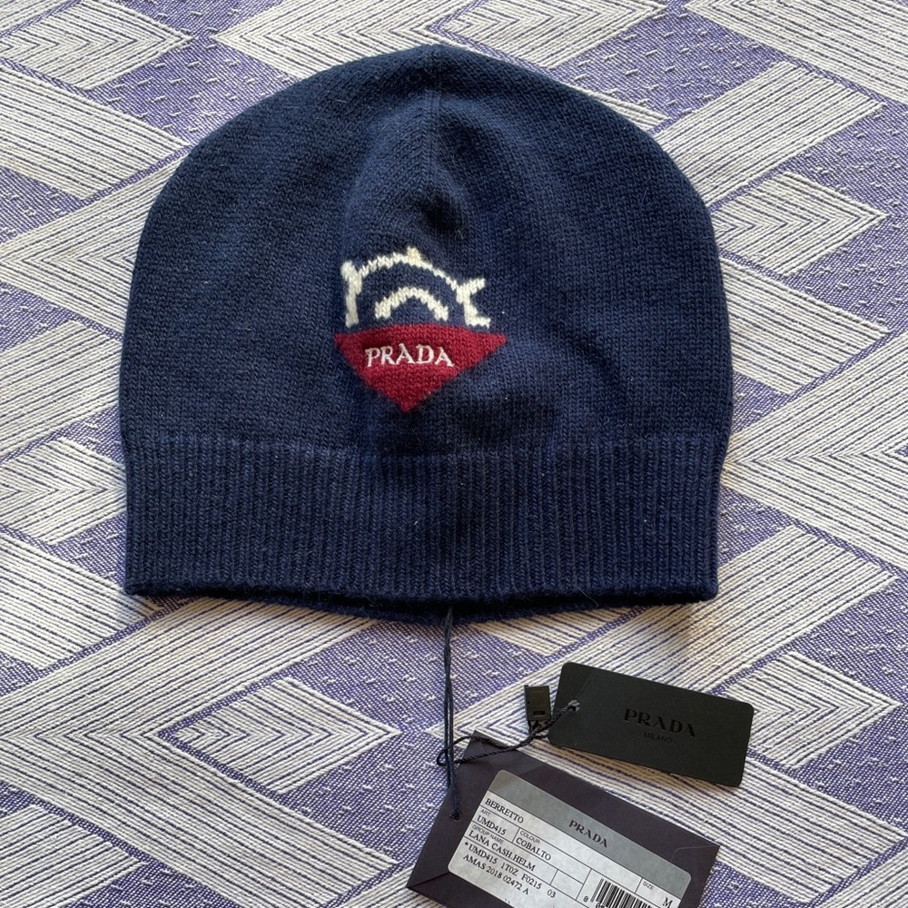 AUTHENTIC PRADA BEANIE CAP HAT - SIZE M - Unisex